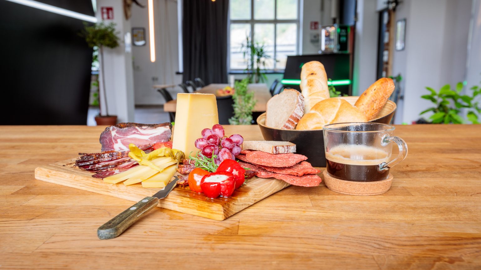 Wilderness Studios Kitchen Brettl Jause